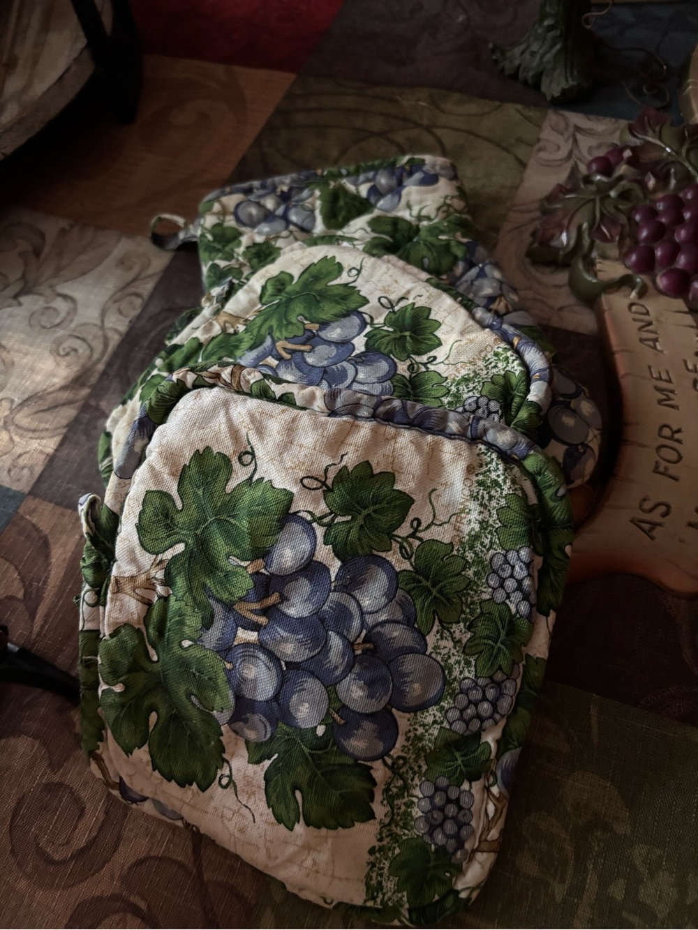 Green & purple Grapevine Quilted Oven Mitts - Home Bedding